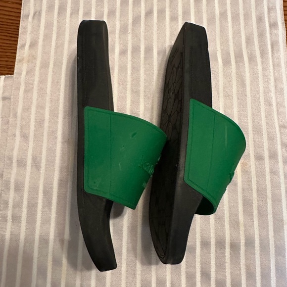Kate Spade Emerald Green and Black Slides - Picture 5 of 6
